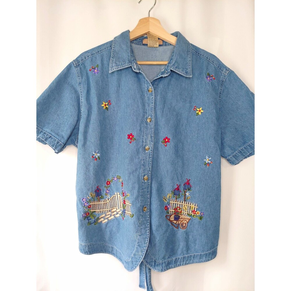 Vintage Blue Denim Cotton Floral Embroidered Cottagecore Grandmacore 14/16